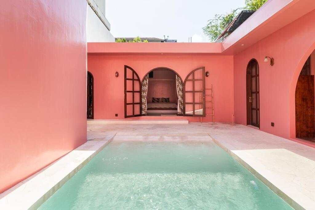 Va Villa Джимбаран Экстерьер фото