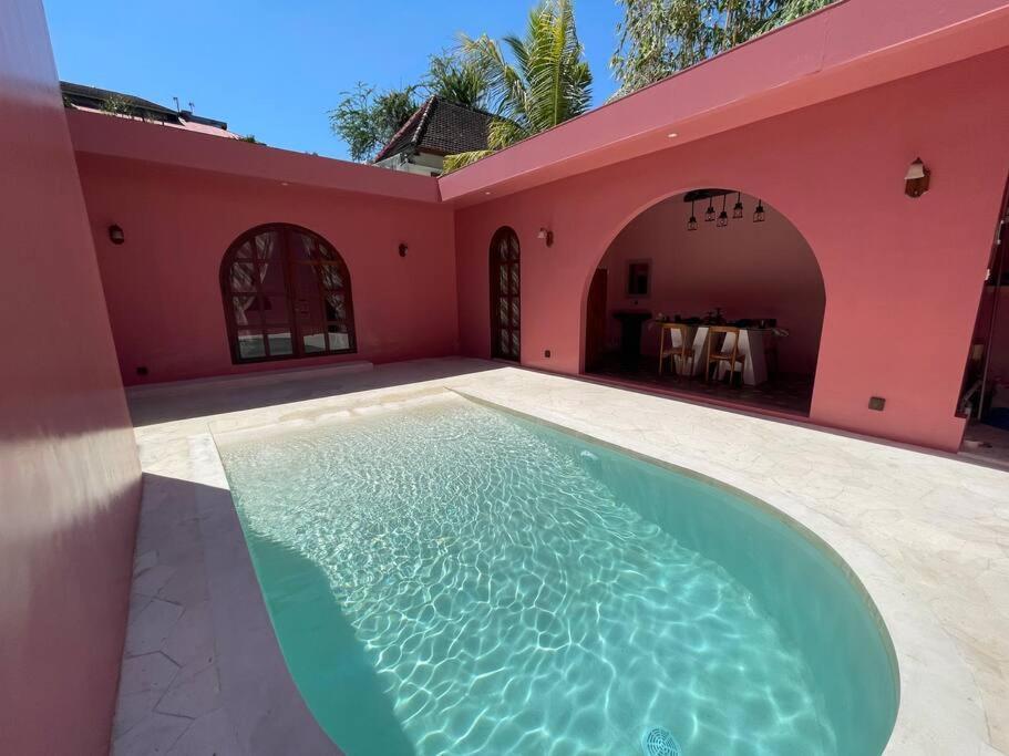 Va Villa Джимбаран Экстерьер фото